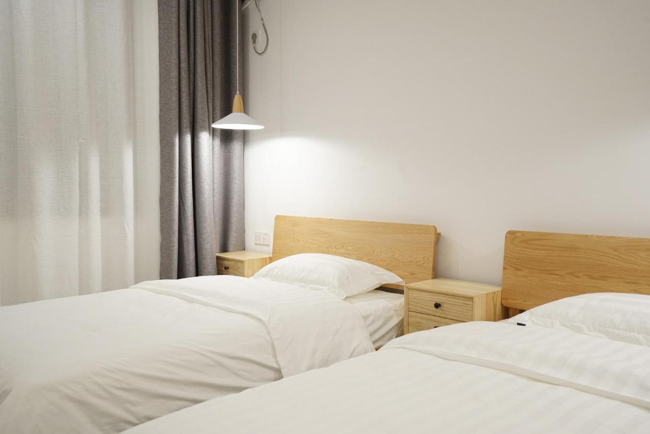 Travel Of Swan International Hostel Чжанцзяцзе Екстер'єр фото